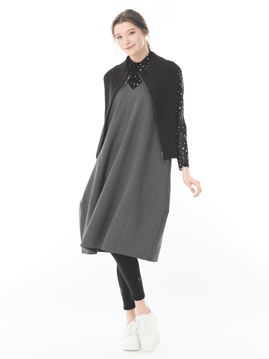 軽量ウール混ニットベスト｜アトリエドール公式オンラインショップ